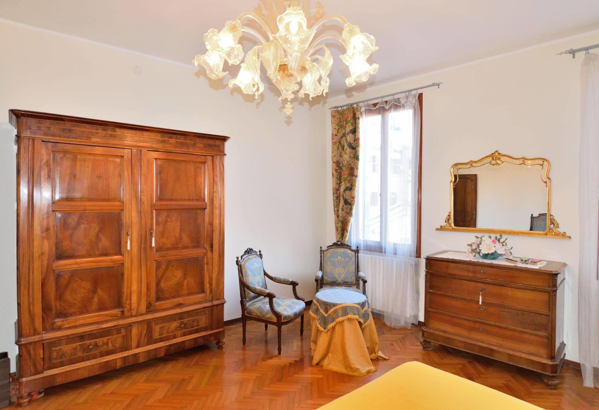 Corte Stupenda Venetië Buitenkant foto